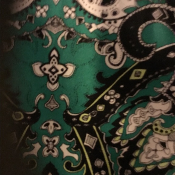 Chico’s Green, Black, White Blazer - Picture 10 of 11